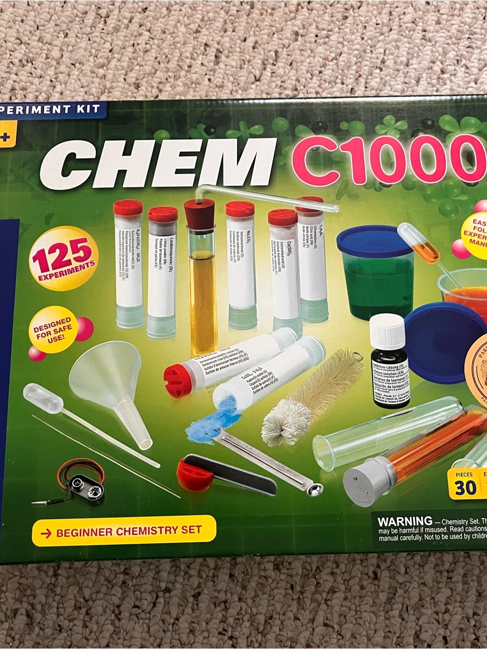 Thames & Kosmos CHEM C1000 (V 2.0) Beginner Chemistry Set *missing Funnel Eye